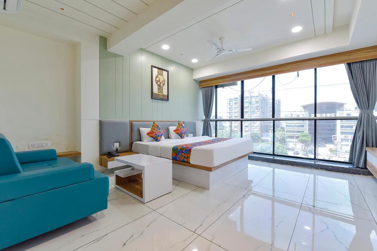 Fabhotel Bliss Ahmedabad Buitenkant foto