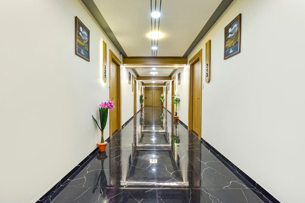 Fabhotel Bliss Ahmedabad Buitenkant foto